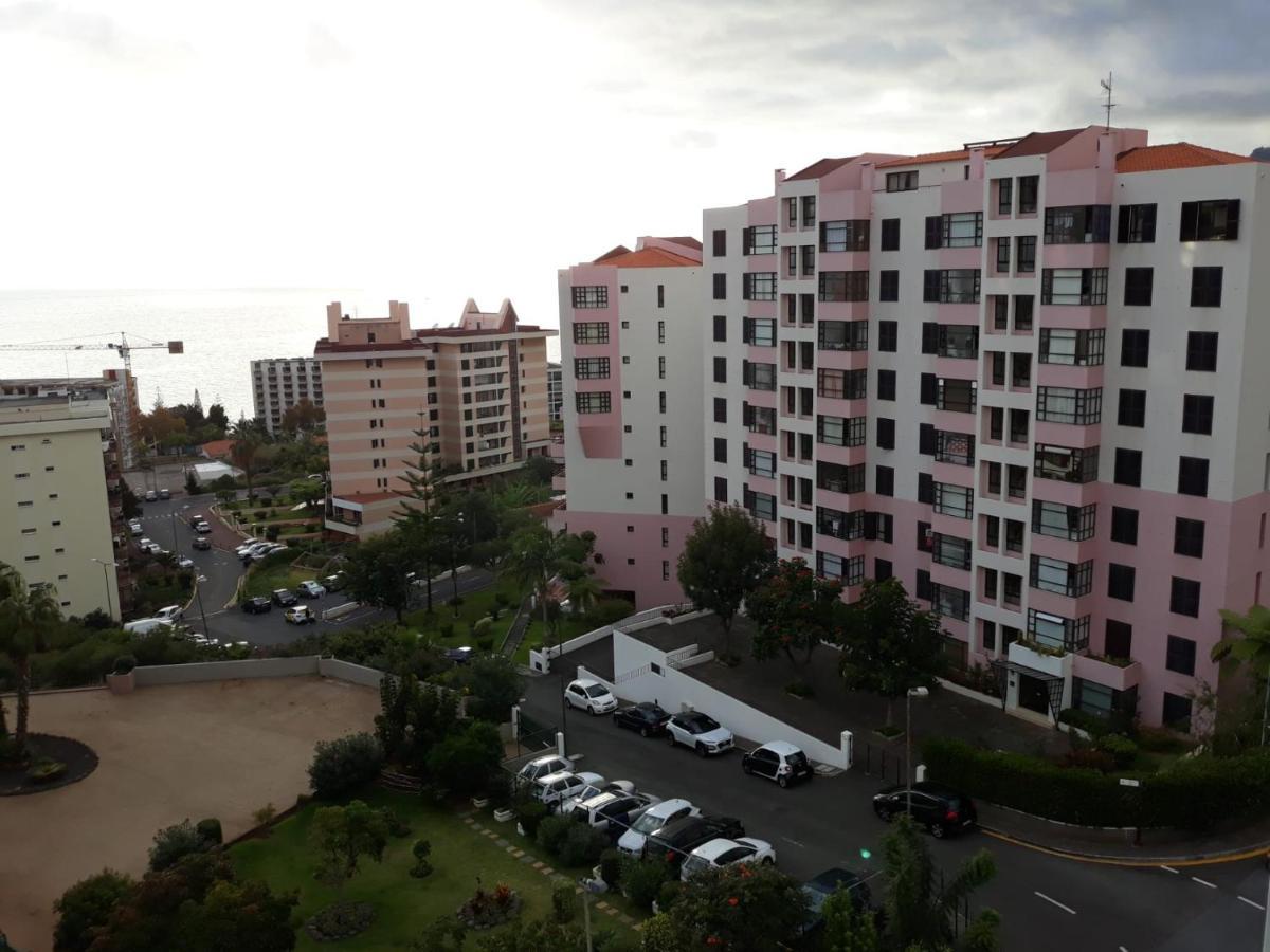 Elegant Apartment With Sea Views By Trip2Portugal Funchal  Exteriör bild