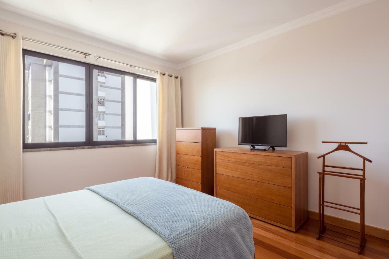 Elegant Apartment With Sea Views By Trip2Portugal Funchal  Exteriör bild