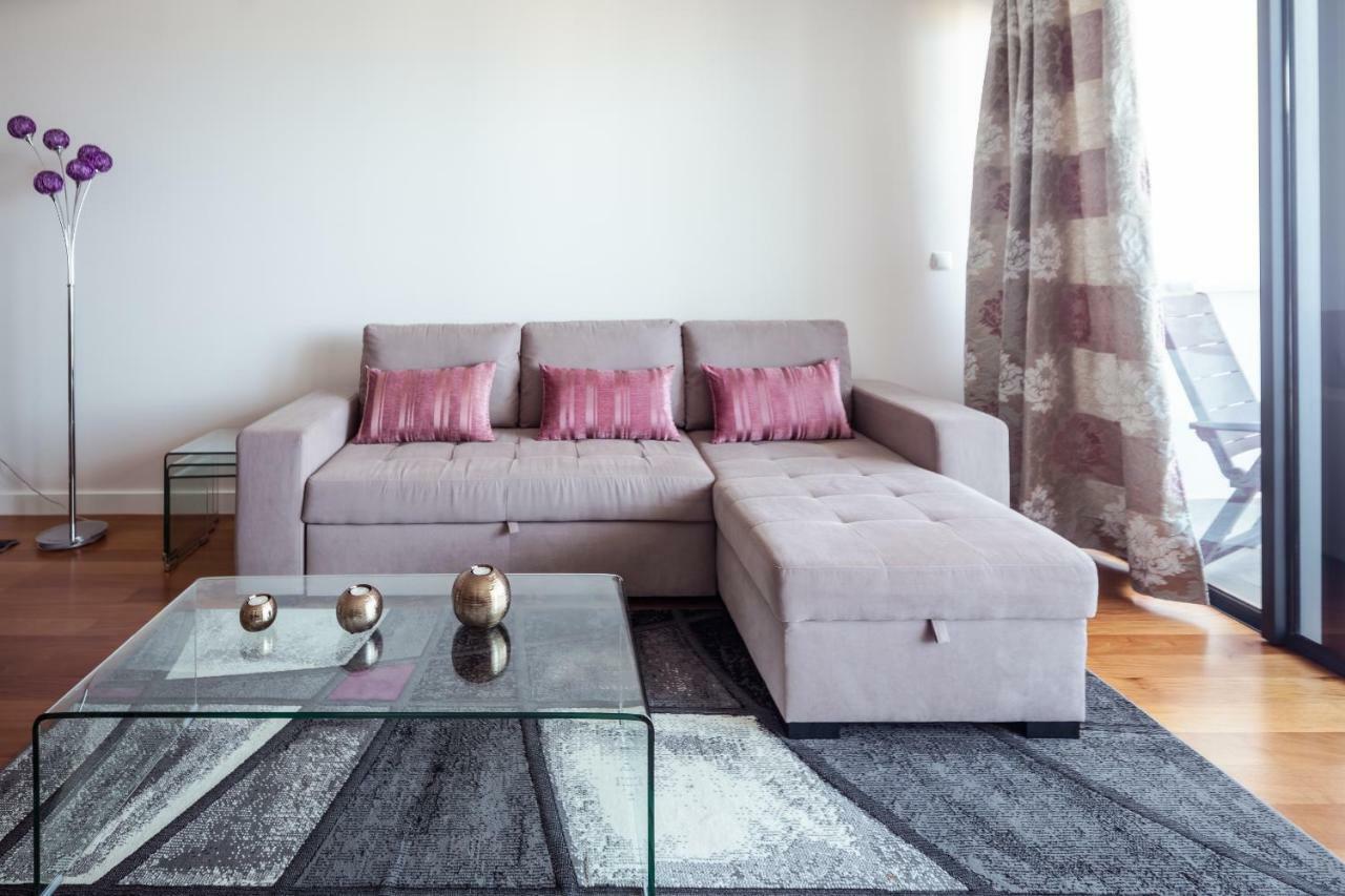 Elegant Apartment With Sea Views By Trip2Portugal Funchal  Exteriör bild